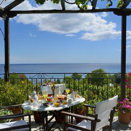 Hotel Agnadi - Horefto Bagian luar foto