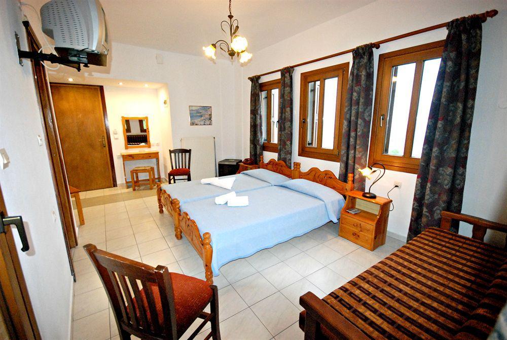 Hotel Agnadi - Horefto Bagian luar foto