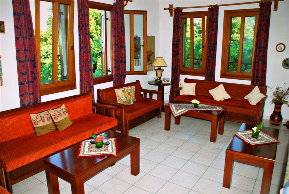 Hotel Agnadi - Horefto Bagian luar foto