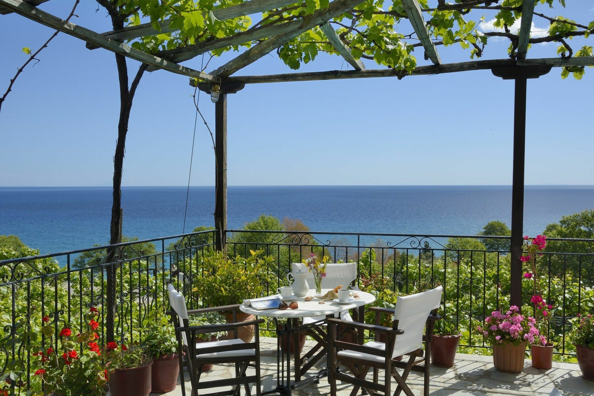 Hotel Agnadi - Horefto Bagian luar foto