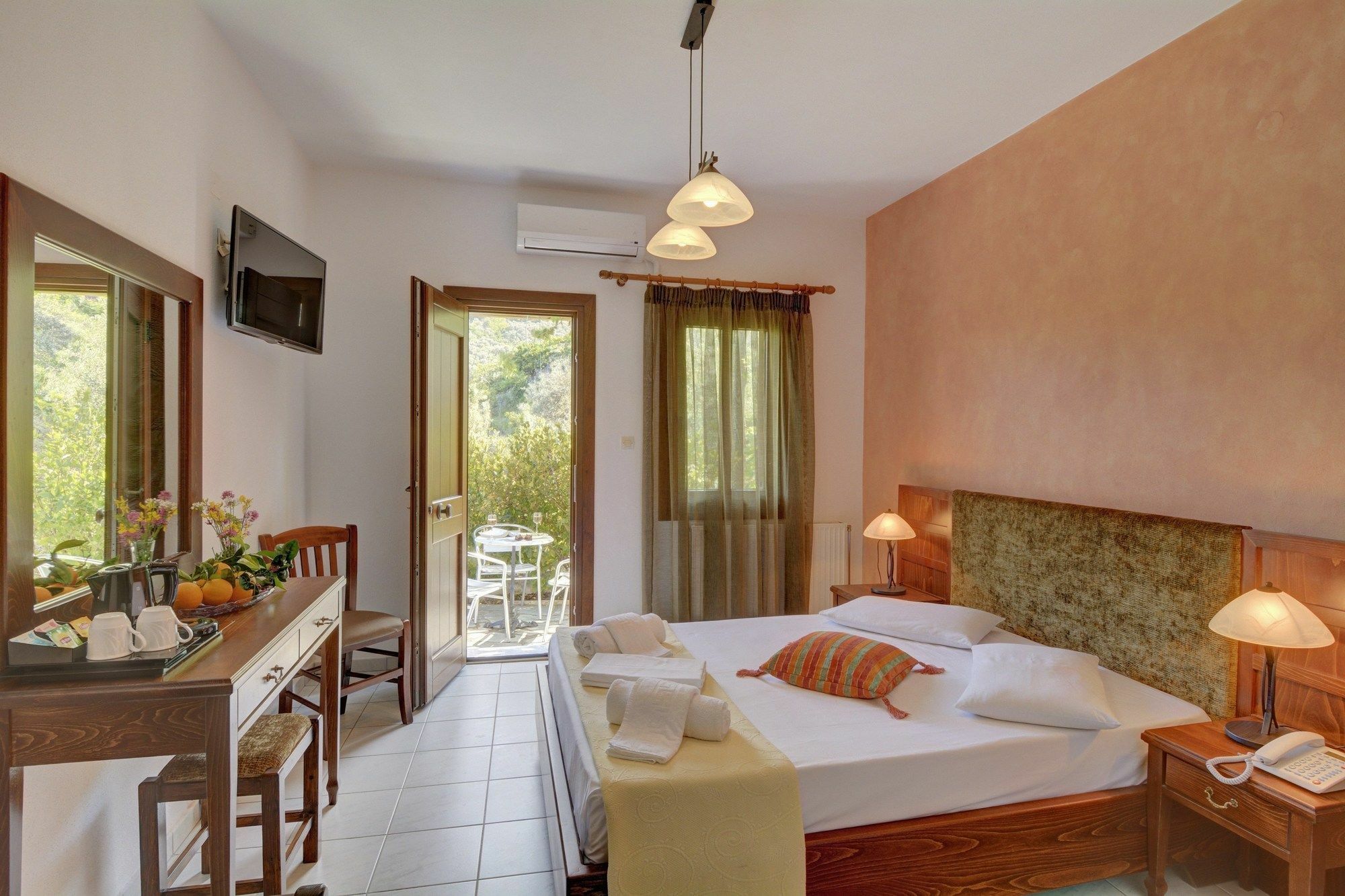 Hotel Agnadi - Horefto Bagian luar foto