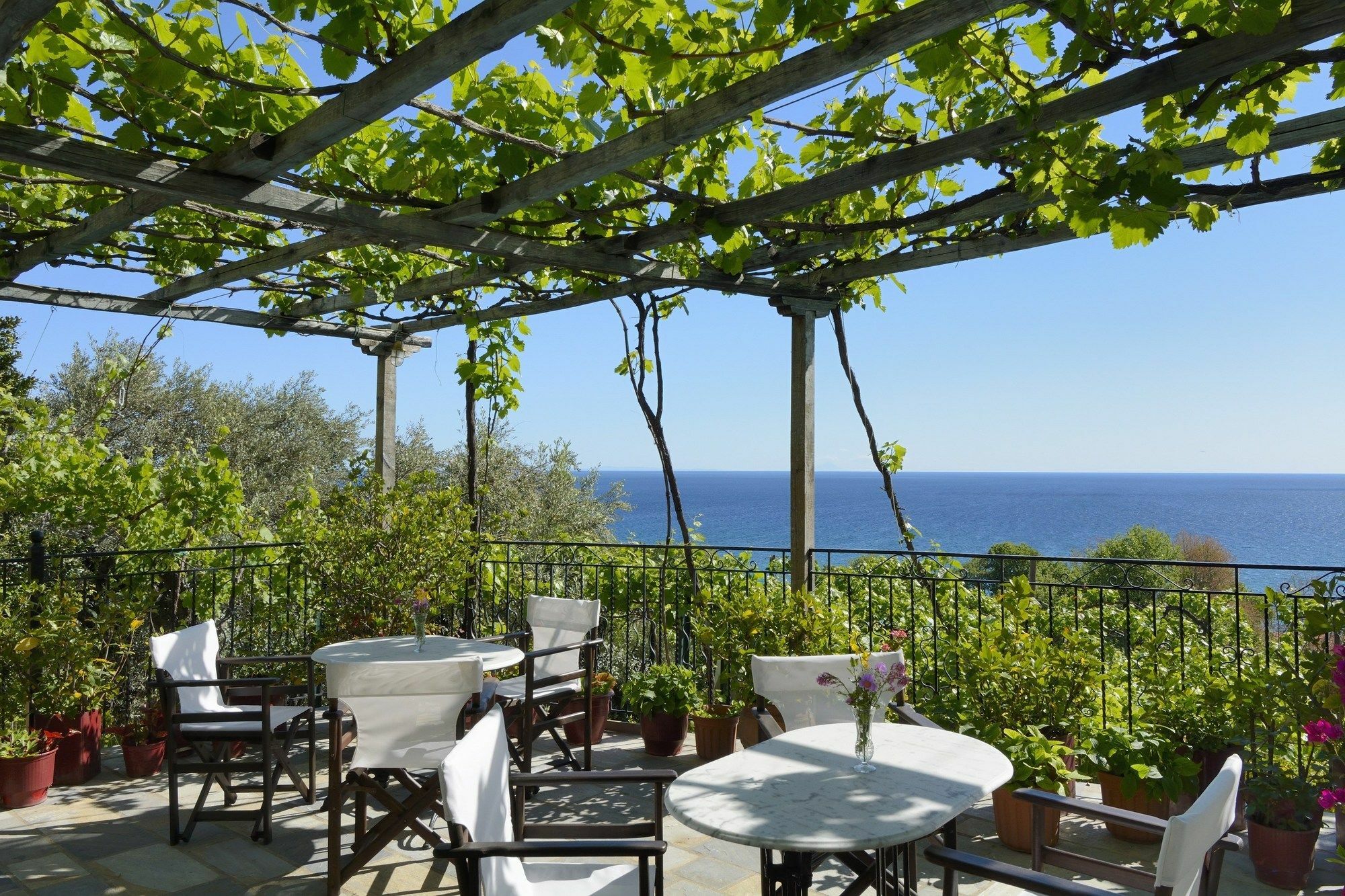 Hotel Agnadi - Horefto Bagian luar foto
